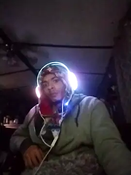 Snapshot of spooky425hd chatting on 8, 2, 2026 spooky425hd online show from 8, 2, 2026