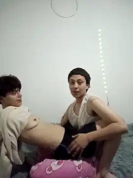 Snapshot of Brenda_Tina699 chatting on 7, 2, 2026 Brenda Tina699 online show from 7, 2, 2026