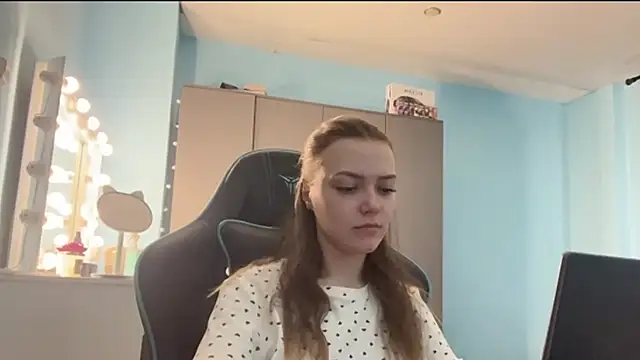 AndreeMerryman online show from 10, 3, 2026