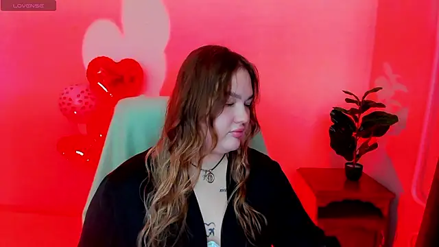 Sofiawetsweet online show from 11, 2, 2026