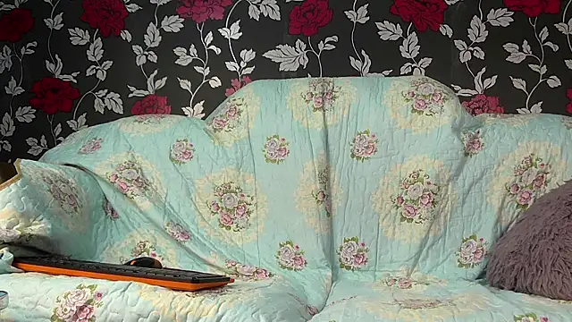 KlaraMuse online show from 2, 3, 2026