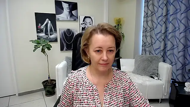 MONA W online show from 8, 2, 2026