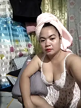 Snapshot of Zyramae_25 chatting on 3, 2, 2026 Zyramae 25 online show from 3, 2, 2026