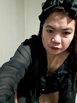 Zyramae 25 online show from 17, 4, 2026