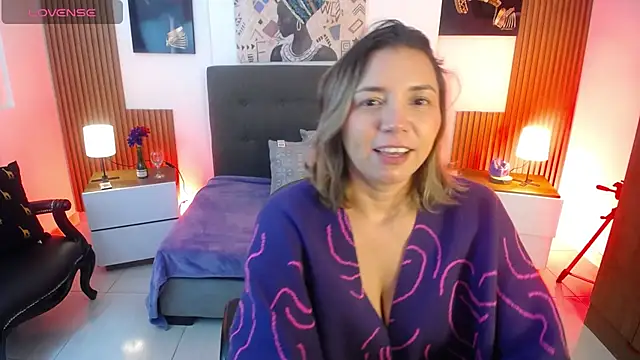 milfsecret69 online show from 1, 6, 2026