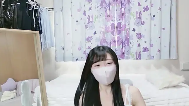 Snapshot of MOE_o0 chatting on 21, 2, 2026 MOE o0 online show from 21, 2, 2026