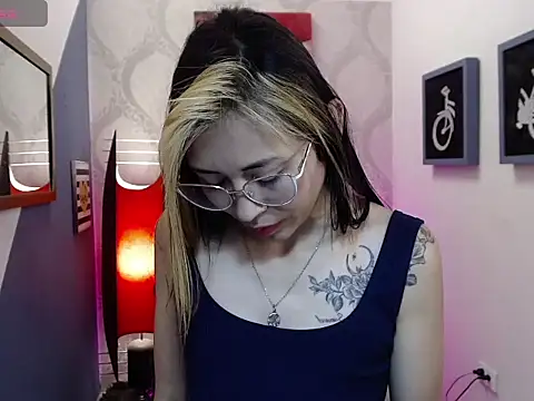 Liaaa Seraaph online show from 7, 2, 2026