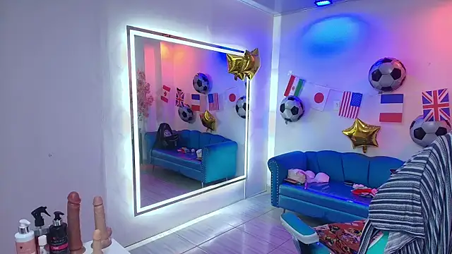 Snapshot of Madame_scarlett chatting on 14, 7, 2026 Madame scarlett online show from 14, 7, 2026