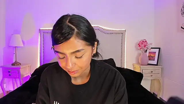 nia-malkova online show from 27, 3, 2026