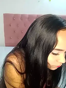 Snapshot of Maria_x_Alejandra chatting on 10, 7, 2026 Maria x Alejandra online show from 10, 7, 2026