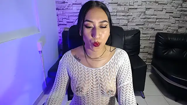 paula ross  online show from 14, 4, 2026