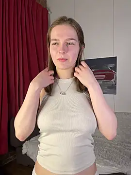 MyKittySayMeow online show from 26, 4, 2026