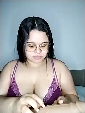Snapshot of SamanthaStonee chatting on 12, 6, 2026 SamanthaStonee online show from 12, 6, 2026