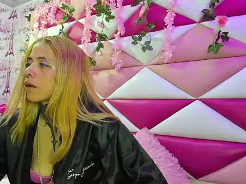 Dakota Angell  online show from 1, 2, 2026