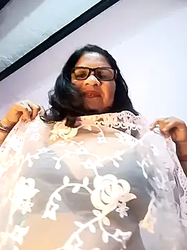 hot-tanya online show from 10, 4, 2026