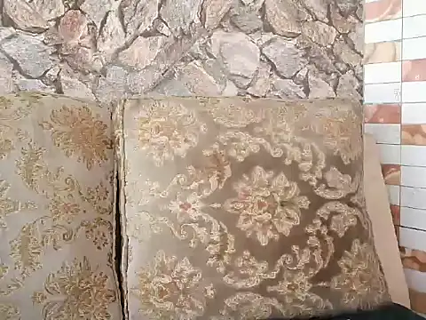 Snapshot of minniemoreee chatting on 5, 2, 2026 minniemoreee online show from 5, 2, 2026