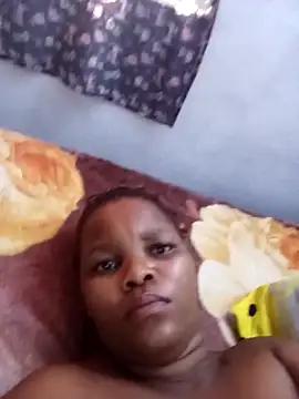 Snapshot of minniemoreee chatting on 14, 2, 2026 minniemoreee online show from 14, 2, 2026