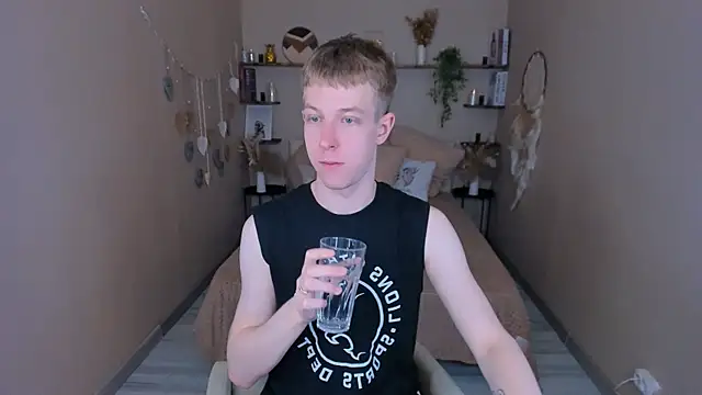 Dylan Norton online show from 28, 5, 2026
