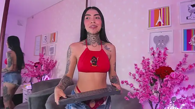 Ashley Blum  online show from 27, 2, 2026