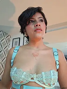 Eva Monroes online show from 13, 3, 2026