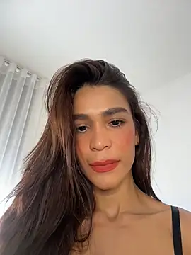 Snapshot of SofiaRivero chatting on 4, 7, 2026 SofiaRivero online show from 4, 7, 2026