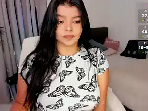 moonhelen online show from 4, 2, 2026