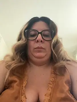 Snapshot of JasmineGlow7 chatting on 2, 3, 2026 JasmineGlow7 online show from 2, 3, 2026