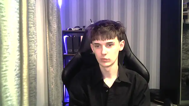 Snapshot of Sweet_Dude chatting on 26, 2, 2026 Sweet Dude online show from 26, 2, 2026