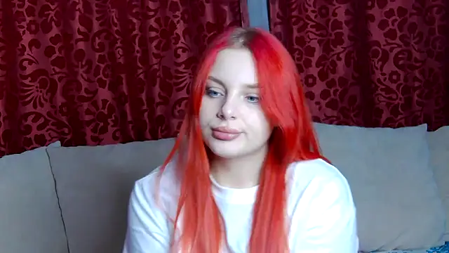 Snapshot of Red_Sweet chatting on 2, 3, 2026 Red Sweet online show from 2, 3, 2026