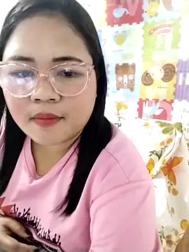 biggbooty15 online show from 13, 2, 2026