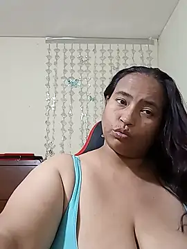 BustySexy Nataly online show from 17, 6, 2026