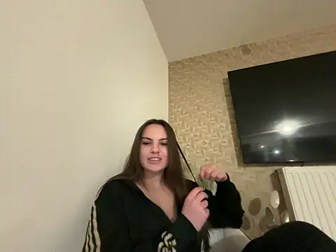 alixxxm7 online show from 23, 2, 2026