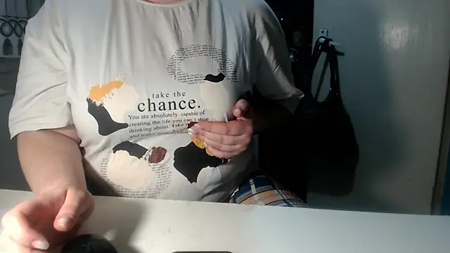 MaryShiny  online show from 17, 4, 2026