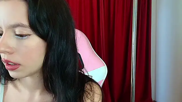 Snapshot of LunaAllure chatting on 11, 2, 2026 LunaAllure online show from 11, 2, 2026