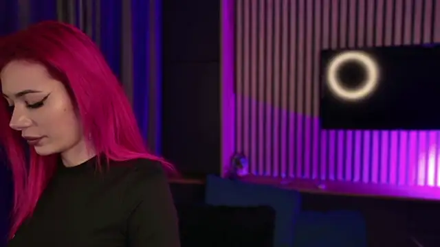 Snapshot of KaylieRosse chatting on 17, 2, 2026 KaylieRosse online show from 17, 2, 2026