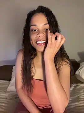 Petite Baddie online show from 21, 5, 2026