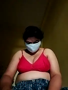 Snapshot of kumkum05 chatting on 19, 4, 2026 kumkum05 online show from 19, 4, 2026