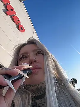 Snapshot of Chiibi chatting on 18, 2, 2026 Chiibi online show from 18, 2, 2026