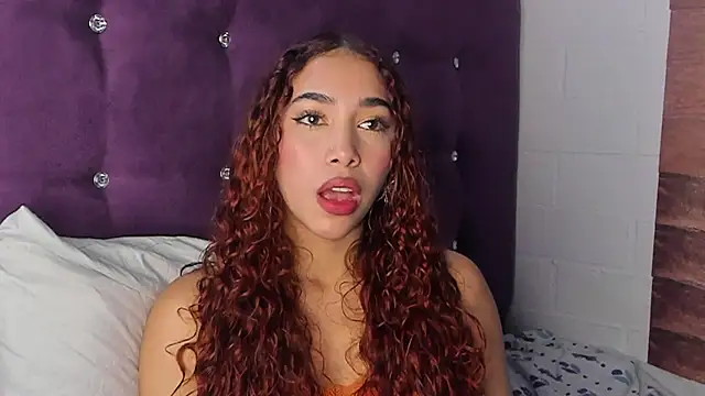 Snapshot of LiaHansson00 chatting on 3, 6, 2026 LiaHansson00 online show from 3, 6, 2026