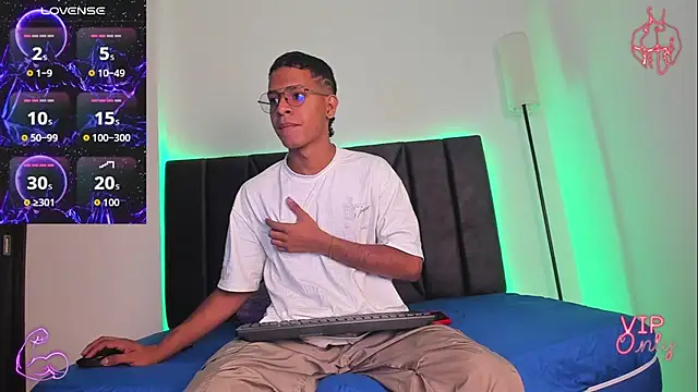 Snapshot of StellayDrake chatting on 15, 2, 2026 StellayDrake online show from 15, 2, 2026