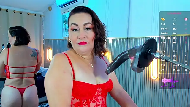 nazly bigass online show from 9, 4, 2026