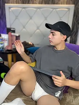 Samu Hott online show from 12, 2, 2026