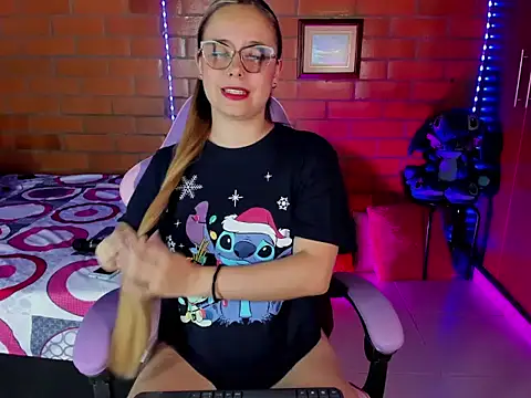 cristalprincess  online show from 23, 2, 2026