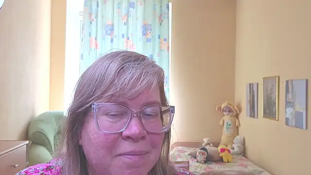 Snapshot of Emma_Eclipsee chatting on 16, 5, 2026 Emma Eclipsee online show from 16, 5, 2026