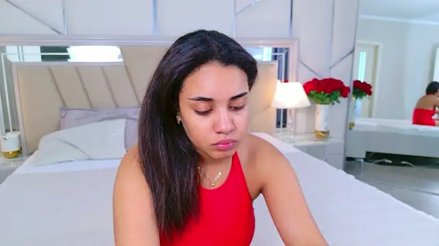 Luna Cortier online show from 10, 6, 2026