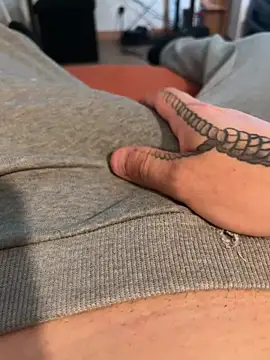 Piratee666 online show from 16, 4, 2026