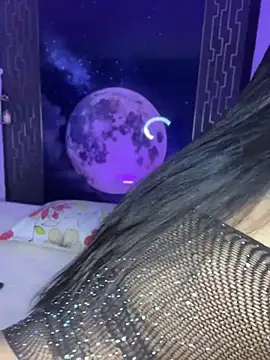 Snapshot of nina_glow chatting on 28, 5, 2026 nina glow online show from 28, 5, 2026
