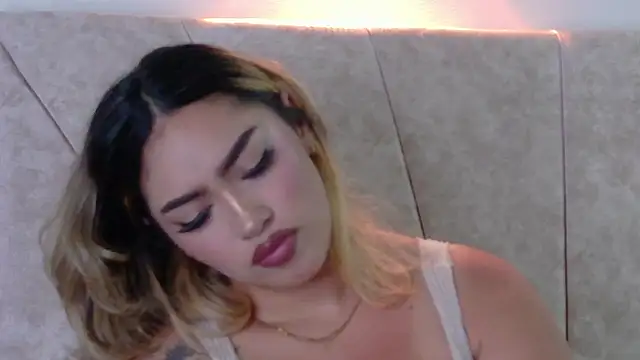 Snapshot of Maddy_Beluci chatting on 30, 5, 2026 Maddy Beluci online show from 30, 5, 2026