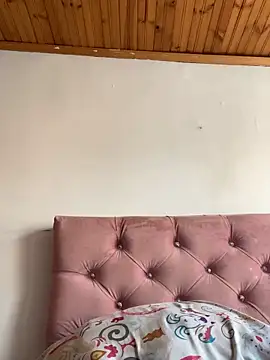 Snapshot of JulietaRiios chatting on 12, 2, 2026 JulietaRiios online show from 12, 2, 2026