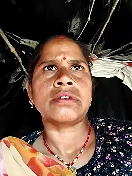 Hot kiran4 online show from 7, 2, 2026